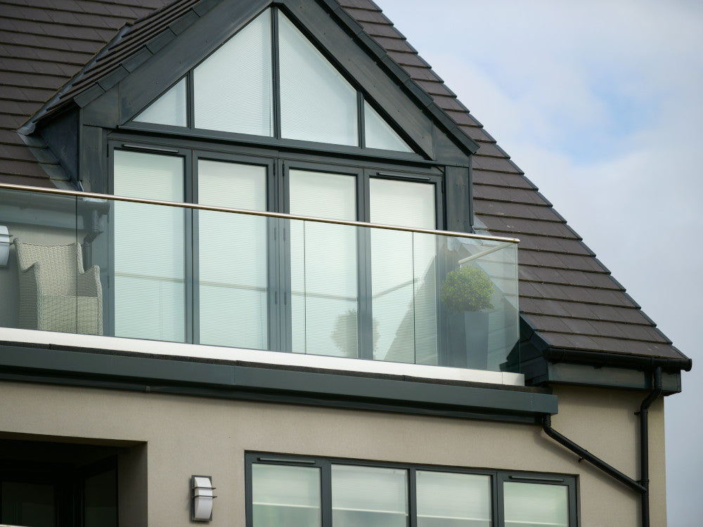Aluminium and Glass Railing Balcony