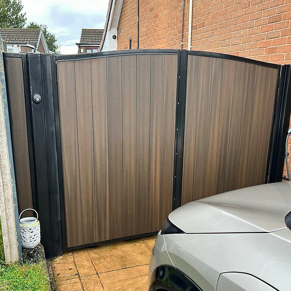 NewTechWood UltraShield UH57 2m Composite Gate Board Walnut