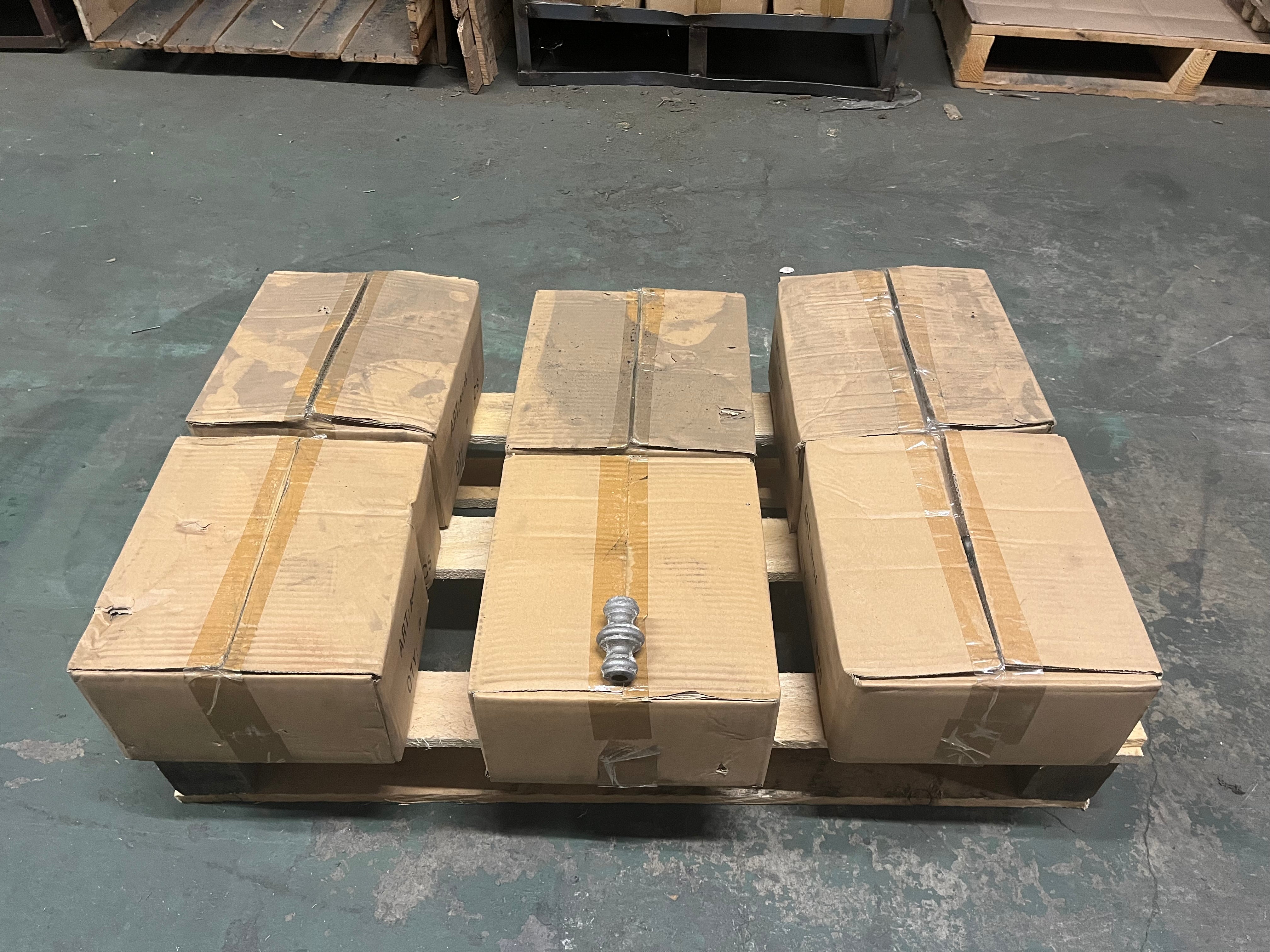 Pallet 500 CL5 Collar 63 x 37mm 12.5mm Diameter Hole