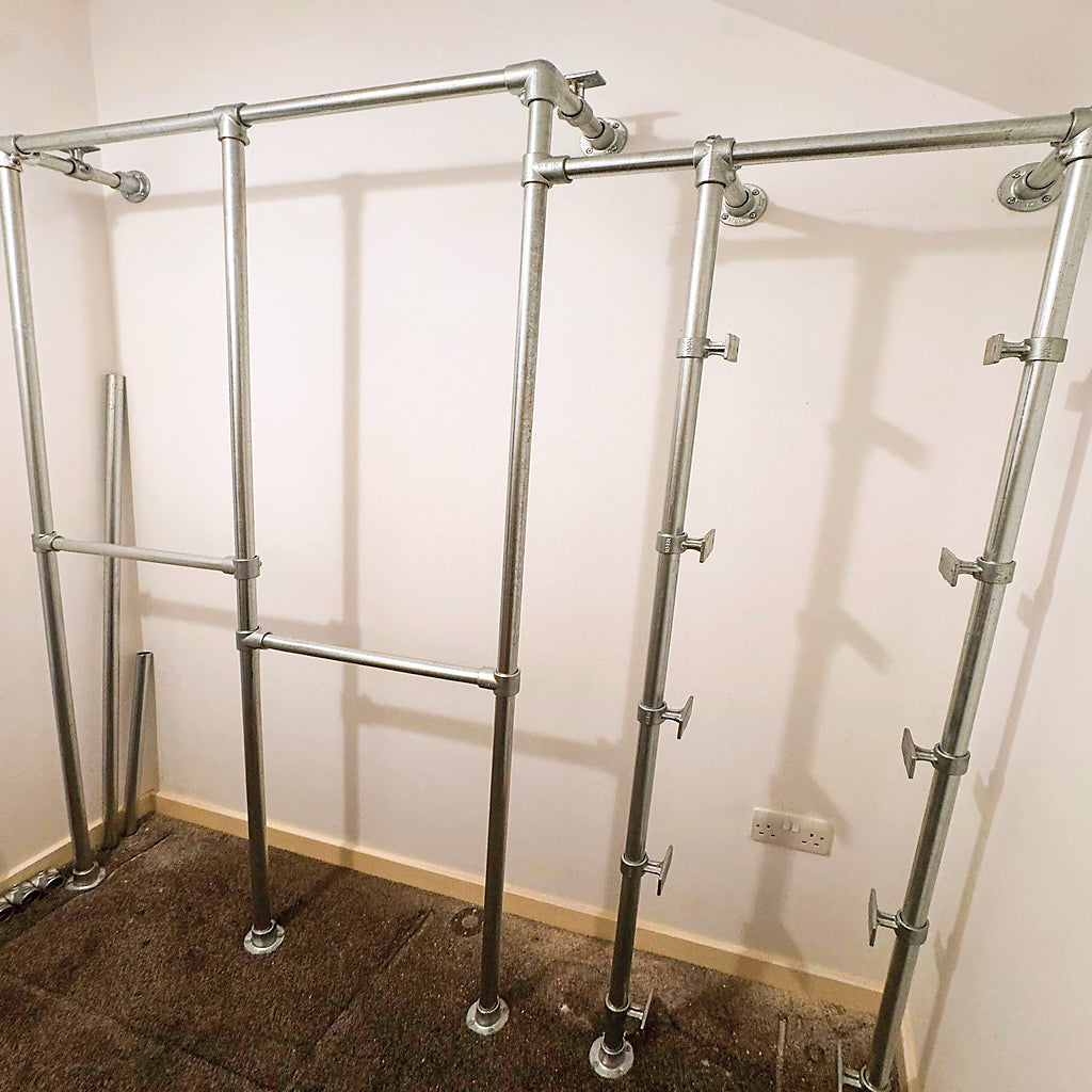 143B Side Through Handrail Wall Bracket Key Clamp To Suit 33.7mm Tube