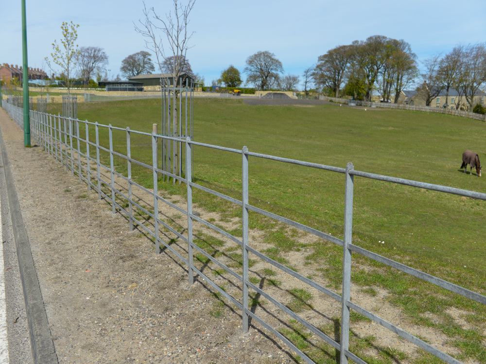 Estate Driveway Fence Posts and Fencing