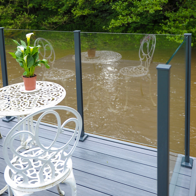 Easy Slide Base Fix Aluminium Balustrade Corner Post For 11.5mm Glass