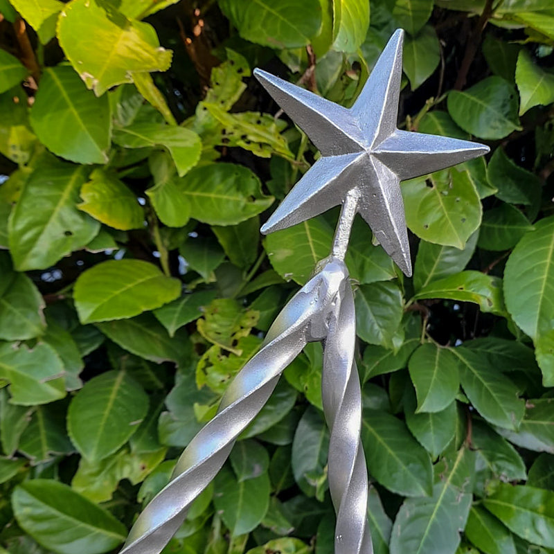 FL39 Star Flower 98 x 90mm