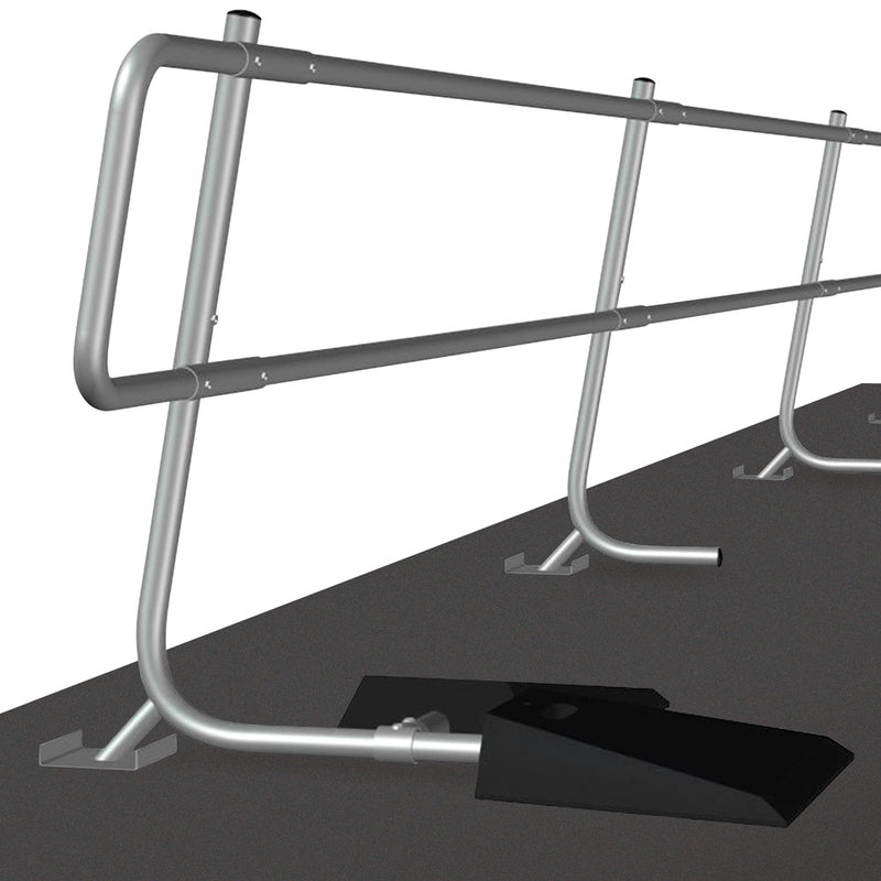 roof edge protection - computer simulation of roof edge with railings