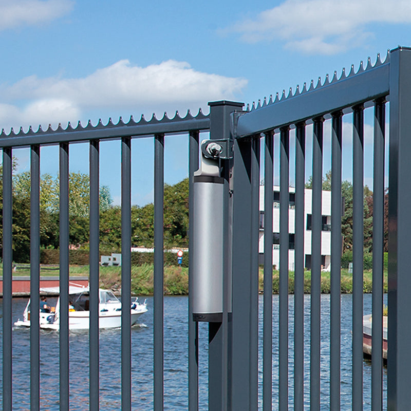 Locinox Rhino Hydraulic Gate Closer To Combine With 180° Hinges Silver
